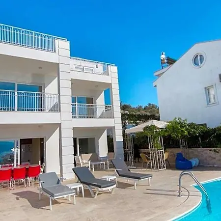 Sleeps 10 Pool Wifi Kalkan
